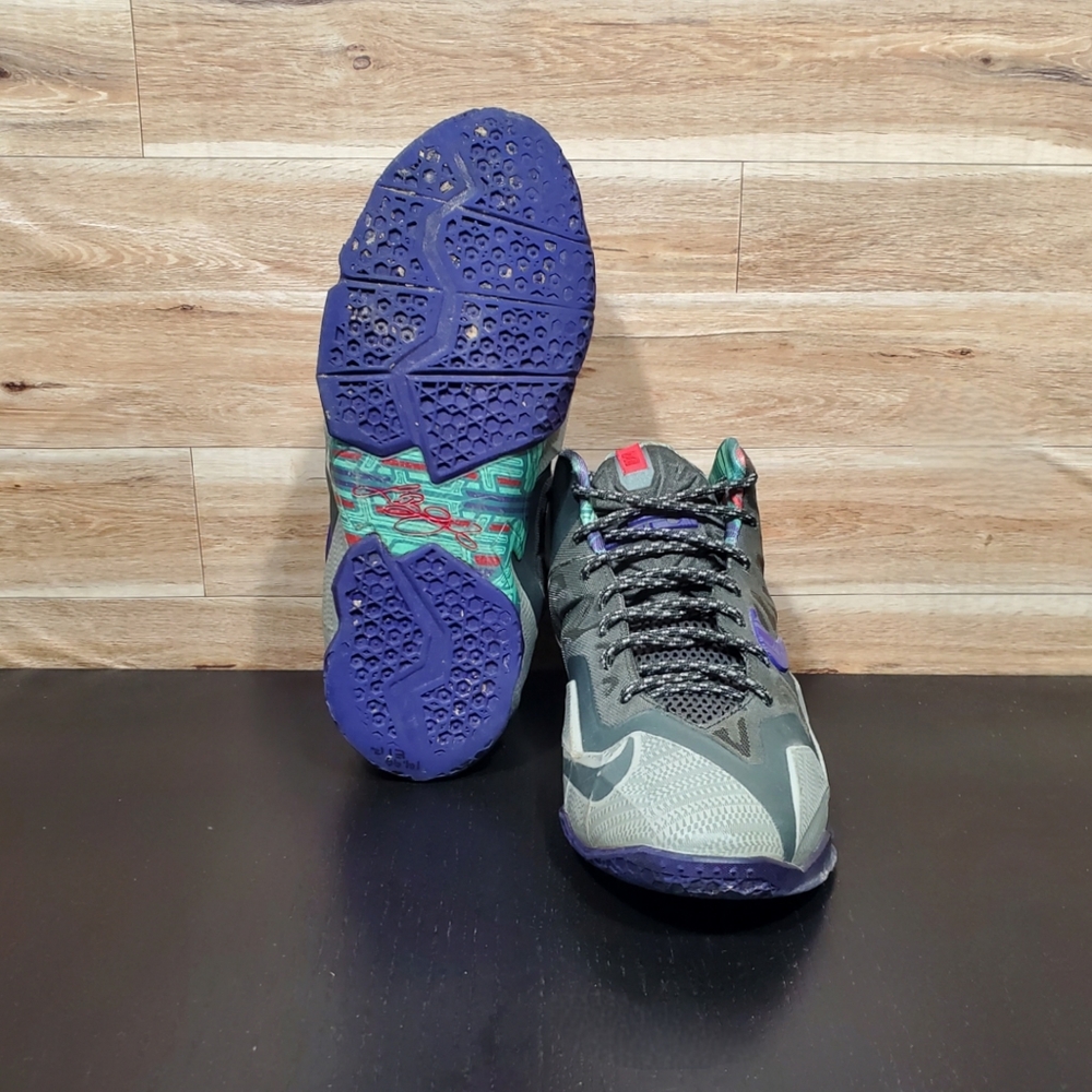 Nike Lebron 11 Terracotta Warrior Gray Shoes Women's Size 8.5 - Picture 8 of 10
